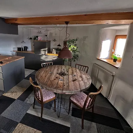 Der Alte Torturm * Berg bei Rohrbach