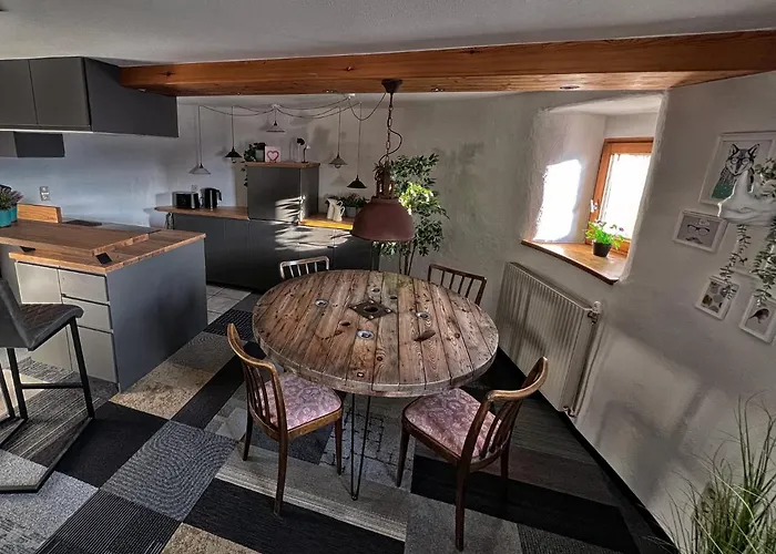 Der Alte Torturm * Berg bei Rohrbach